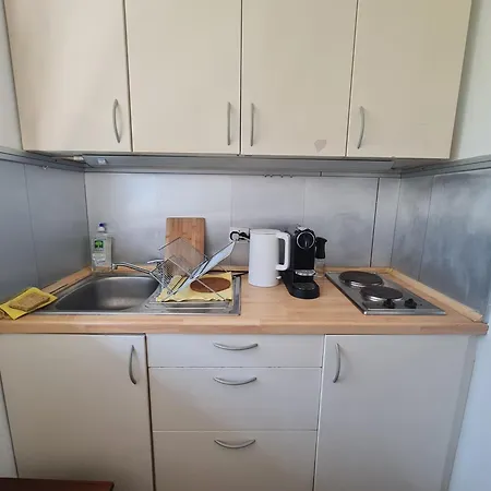 Luminous Studio_ Eiffel Tower View *