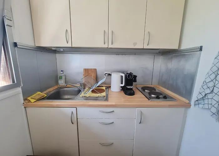 Luminous Studio_ Eiffel Tower View *