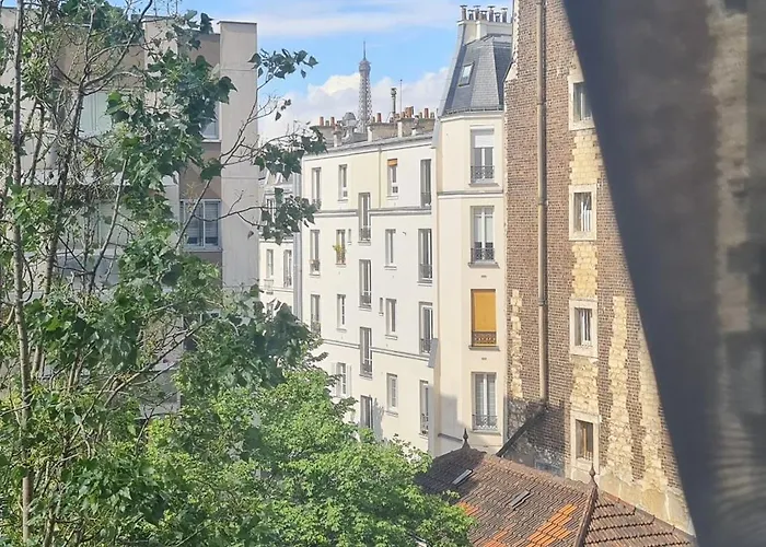 Apartamento Luminous Studio_ Eiffel Tower View París